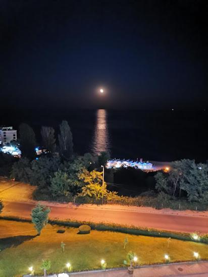 Cabacum Beach Residence Апартамент Голубая Лагуна Varna Exterior photo